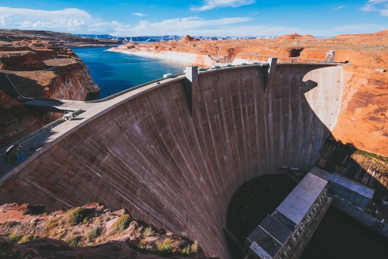 Glen Canyon Dam - aerial photography of gray concrete water dam