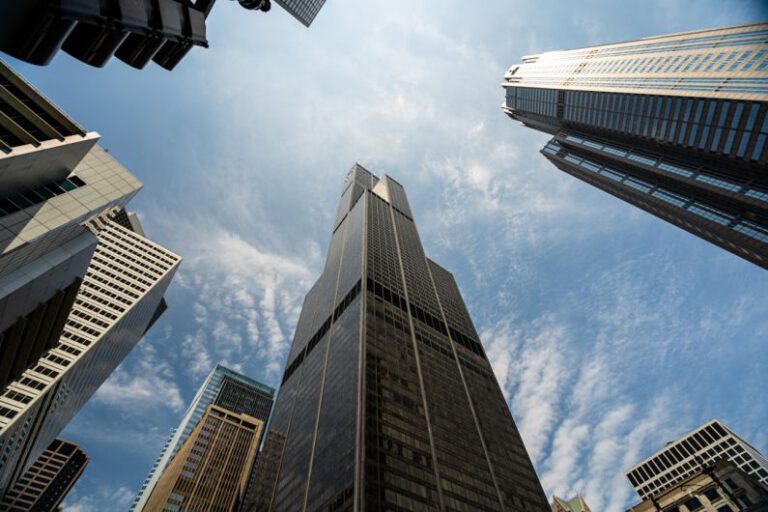 The Willis Tower: a Chicago Icon