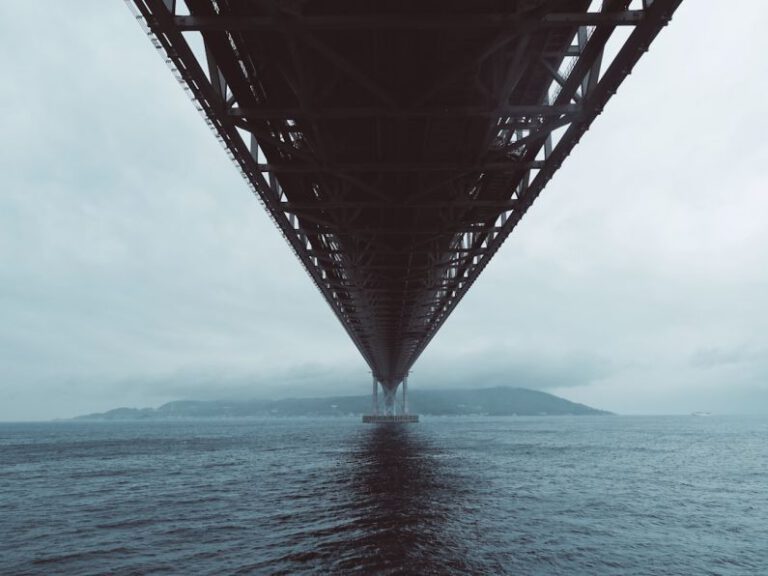 The Akashi Kaikyō Bridge: Connecting Islands, Connecting Cultures